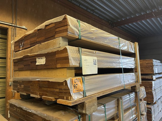 Ca. 126x guyana teak planken geschaafd, 25x140mm, lengte 155cm - afbeelding 4 van  4