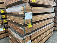 Ca. 126x guyana teak planken geschaafd, 25x140mm, lengte 185cm - afbeelding 4 van  4