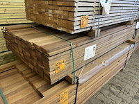 Ca. 126x guyana teak planken geschaafd, 25x90mm, lengte 215cm - afbeelding 4 van  4