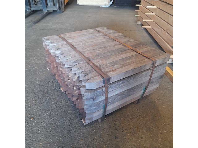 Ca. 126x hardhouten paal, 5 x 5 x 75 cm - afbeelding 1 van  3