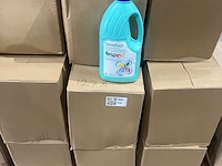 Ca. 127x ontvlekker zonder bleekwater, carrefour