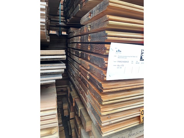 Ca. 128x douglas wisselsponning, 18x190mm, lengte 300cm - afbeelding 3 van  3