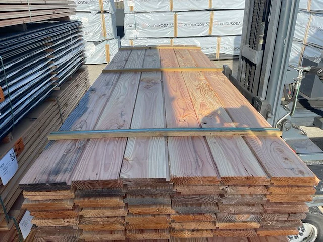 Ca. 128x douglas zweeds rabat, 26x190mm, lengte 300cm - afbeelding 1 van  3