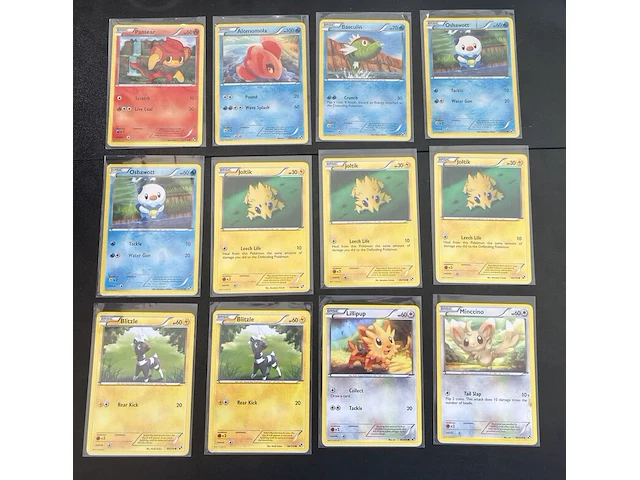 Ca. 129x bijzondere pokémon-kaarten uit veel verschillende en oude sets - afbeelding 1 van  22