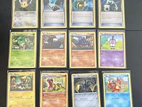 Ca. 129x bijzondere pokémon-kaarten uit veel verschillende en oude sets - afbeelding 16 van  22