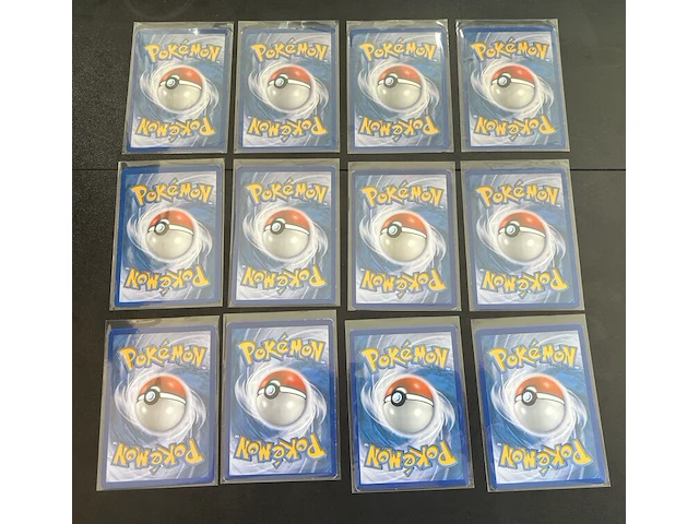 Ca. 129x bijzondere pokémon-kaarten uit veel verschillende en oude sets - afbeelding 19 van  22