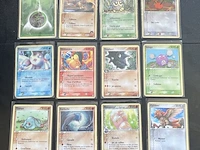 Ca. 129x vintage pokémon-kaarten uit veel verschillende en oude sets