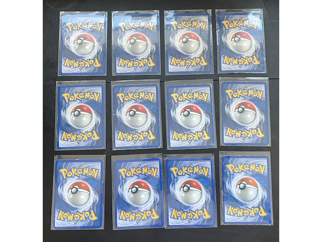 Ca. 129x vintage pokémon-kaarten uit veel verschillende en oude sets - afbeelding 19 van  22