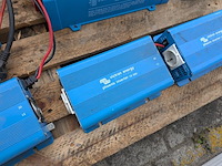 Ca. 12x acculaders en omvormers, victron energy - afbeelding 2 van  16