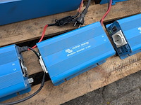 Ca. 12x acculaders en omvormers, victron energy - afbeelding 3 van  16