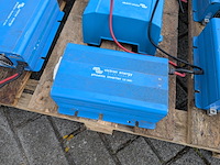 Ca. 12x acculaders en omvormers, victron energy - afbeelding 6 van  16