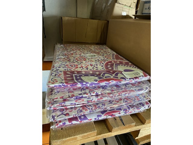 Ca. 12x authentiek wandkleed katoen blauw/ rood mandala - afbeelding 1 van  4