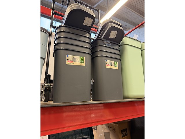 Ca. 12x curver opbergbakken, wasmanden en prullenbakken - afbeelding 3 van  6