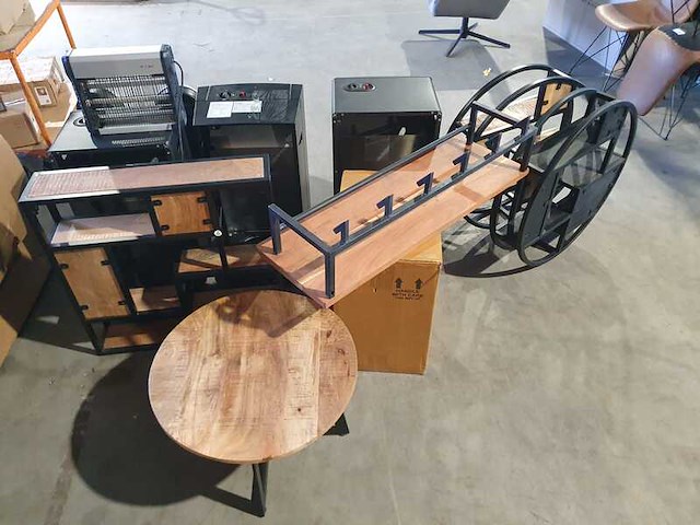 Ca. 12x diverse meubels - afbeelding 16 van  23