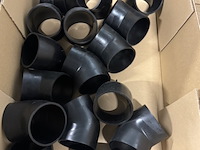 Ca. 12x doos pe bochten, t-stukken en verlopen, geberit, zwart - afbeelding 4 van  11