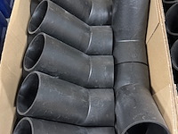 Ca. 12x doos pe bochten, t-stukken en verlopen, geberit, zwart - afbeelding 8 van  11