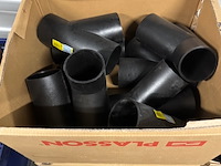 Ca. 12x doos pe bochten, t-stukken en verlopen, geberit, zwart - afbeelding 9 van  11