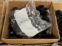 Ca. 12x doos pe bochten, t-stukken en verlopen, geberit, zwart - afbeelding 10 van  11