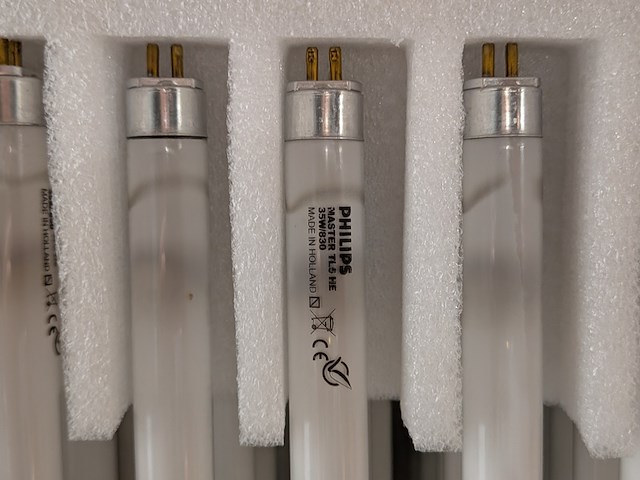 Ca. 12x doos tl-buizen, philips, master tl5 he 35w/830, warm wit, (145 cm) - afbeelding 4 van  4