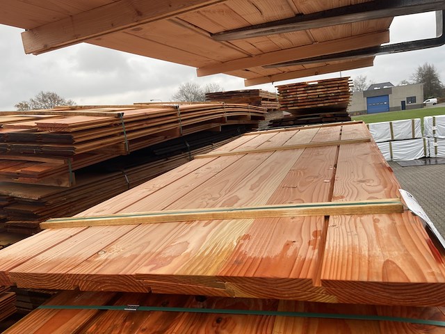 Ca. 12x dougals zweeds rabat , 26x190mm, lengte 300cm - afbeelding 1 van  3