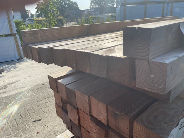 Ca. 12x douglas balken geschaafd, 90x90mm, lengte 250cm - afbeelding 3 van  3