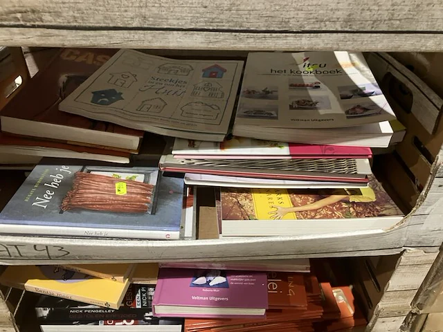 Ca. 12x dozen boeken - afbeelding 8 van  13