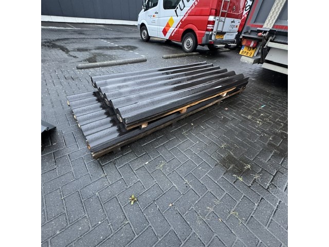 Ca. 12x golfplaat, zwart - afbeelding 1 van  4