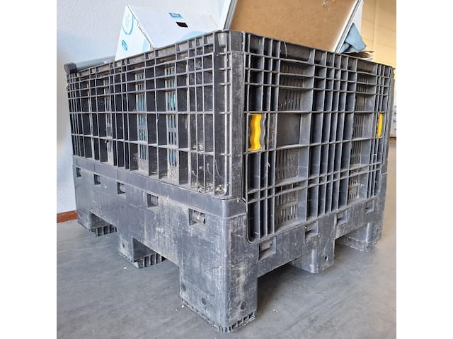 Ca. 12x kunststof transport kist - afbeelding 3 van  3