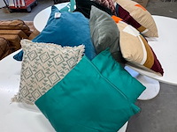 Ca. 12x kussen - afbeelding 4 van  5