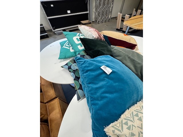 Ca. 12x kussen - afbeelding 5 van  5