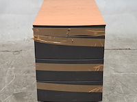 Ca. 12x ladeblok