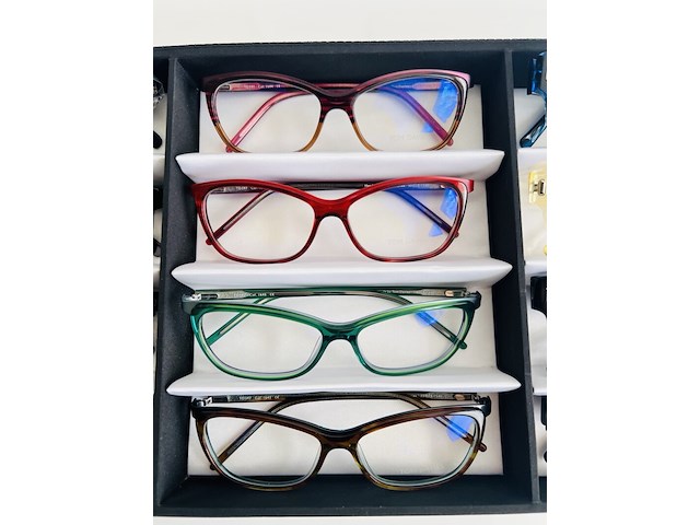 Ca. 12x optische monturen, tom davies, in luxe opbergdoos/displaytray - afbeelding 7 van  13