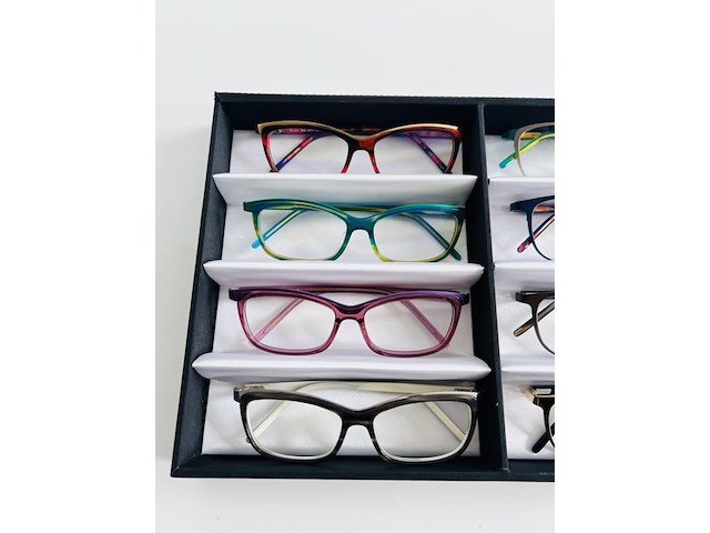 Ca. 12x optische monturen, tom davies, in luxe opbergdoos/displaytray - afbeelding 8 van  15