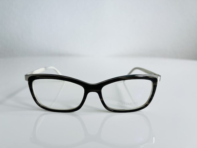 Ca. 12x optische monturen, tom davies, in luxe opbergdoos/displaytray - afbeelding 14 van  15