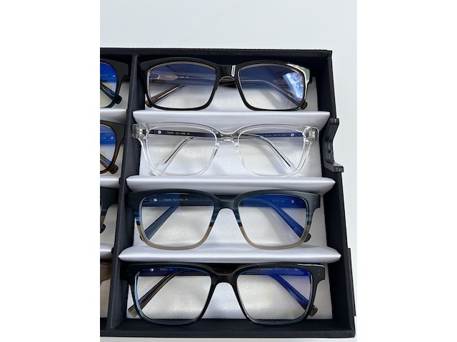 Ca. 12x optische monturen, tom davies, in luxe opbergdoos/displaytray - afbeelding 13 van  18