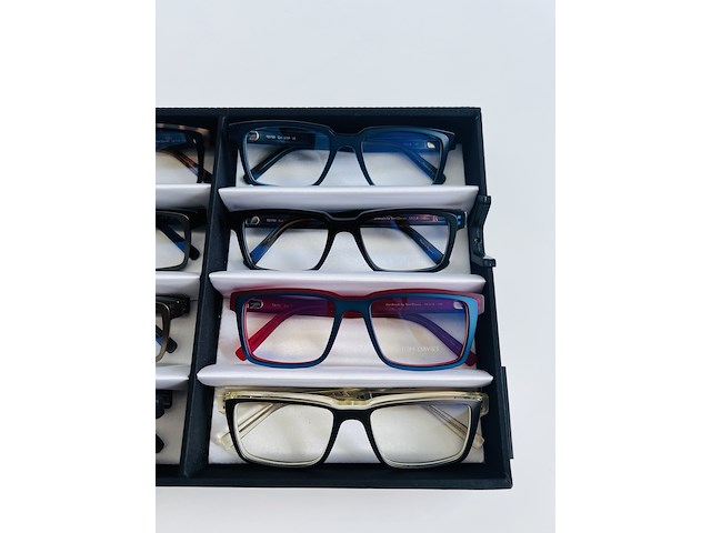 Ca. 12x optische monturen, tom davies, in luxe opbergdoos/displaytray - afbeelding 13 van  17