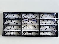 Ca. 12x optische monturen, tom davies, in luxe opbergdoos/displaytray