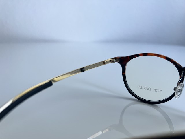 Ca. 12x optische monturen, tom davies, in luxe opbergdoos/displaytray - afbeelding 2 van  19