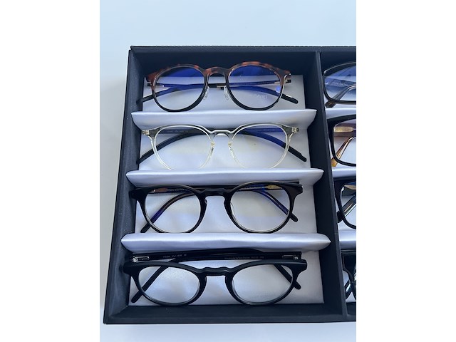 Ca. 12x optische monturen, tom davies, in luxe opbergdoos/displaytray - afbeelding 12 van  19