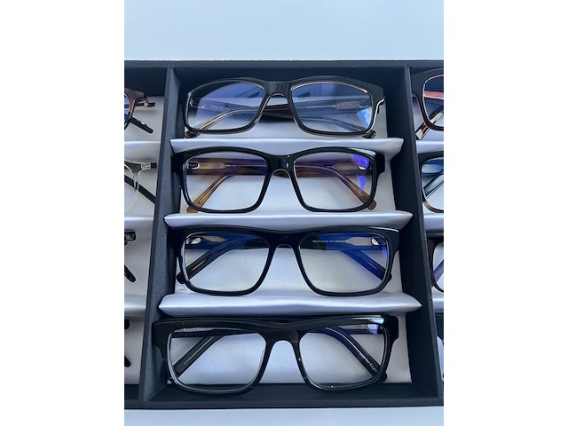 Ca. 12x optische monturen, tom davies, in luxe opbergdoos/displaytray - afbeelding 13 van  19