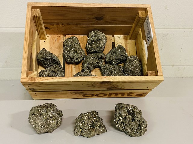 Ca. 12x pyriet clusters - afbeelding 2 van  6