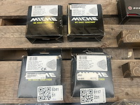 Ca. 12x racefiets onderdelen w.o. trapassen en cassettes, w.o. bontrager, miche - afbeelding 2 van  8