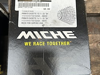 Ca. 12x racefiets onderdelen w.o. trapassen en cassettes, w.o. bontrager, miche - afbeelding 6 van  8