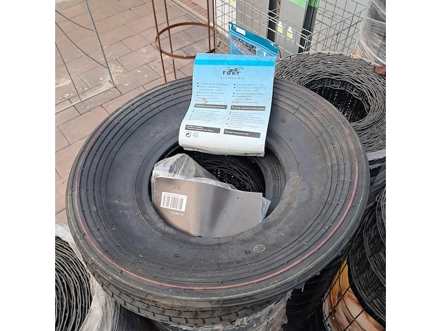 Ca. 12x rol afrastering en borders, o.a. pantanet - afbeelding 2 van  14