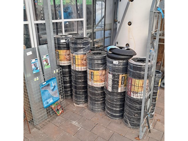 Ca. 12x rol afrastering en borders, o.a. pantanet - afbeelding 1 van  14