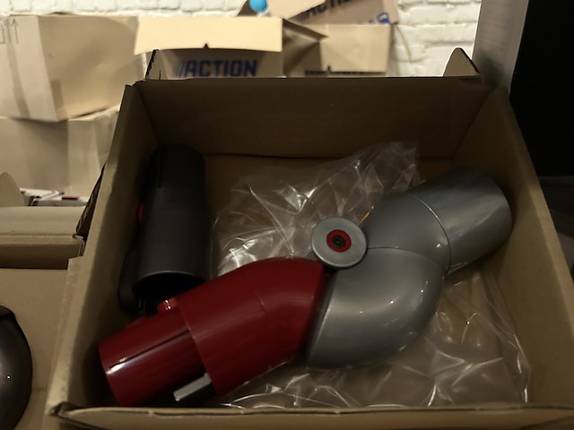 Ca. 12x schoonmaakartikelen dyson - afbeelding 5 van  6