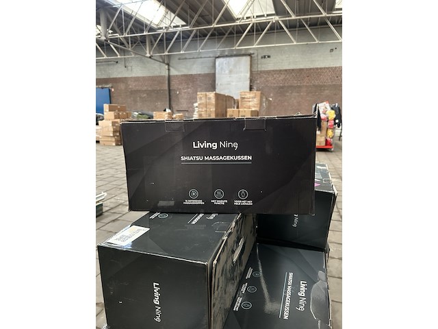 Ca. 12x shiatsu massagekussen living nine - afbeelding 1 van  2