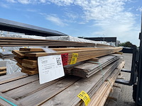 Ca. 12x thermo radiata pine planken geschaafd, 18x90mm, lengte 480cm - afbeelding 2 van  3