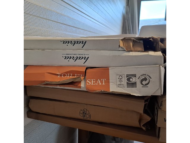 Ca. 12x toiletzitting/deksel o.a. 6x duravit - afbeelding 9 van  9