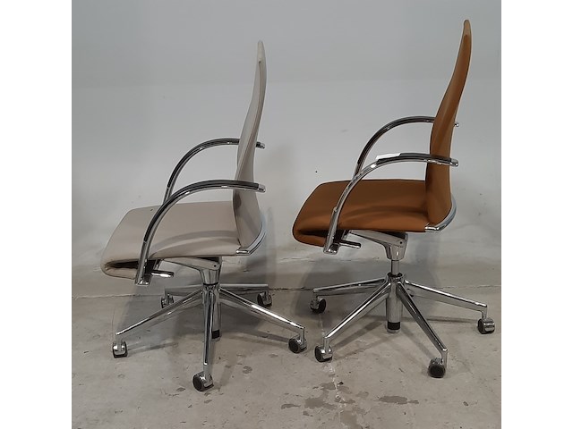 Ca. 12x vergaderstoel, ahrend, o.a. design by sigard rothe - afbeelding 5 van  9